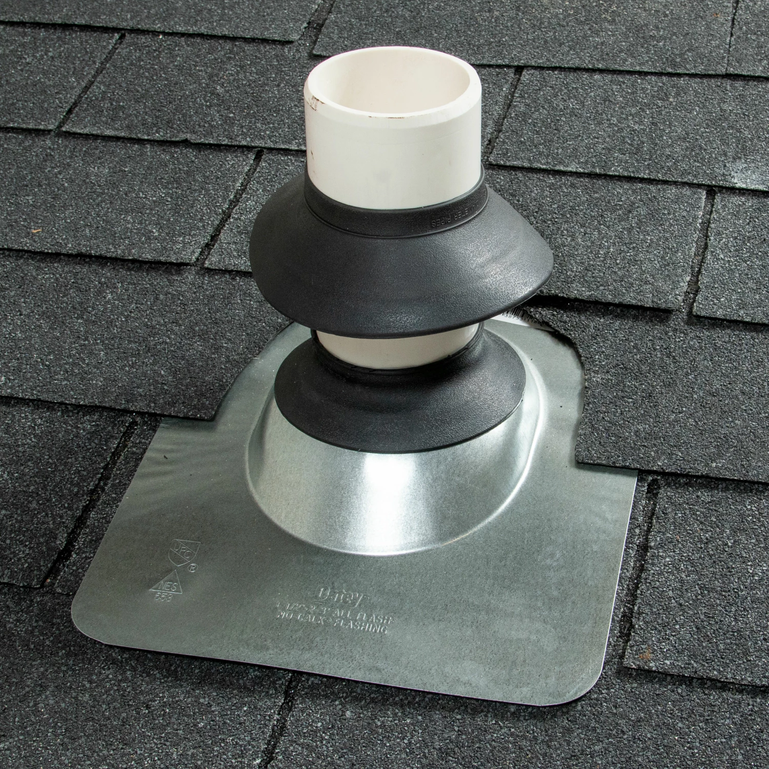 Brand new 🛒 Oatey Flashings No-Calk 3-in To 4-in x 6.5-in Thermoplastic Elastomer Vent and Pipe Flashing 💯 5 Brand new 🛒 Oatey Flashings No-Calk 3-in To 4-in x 6.5-in Thermoplastic Elastomer Vent and Pipe Flashing 💯 - Image 3